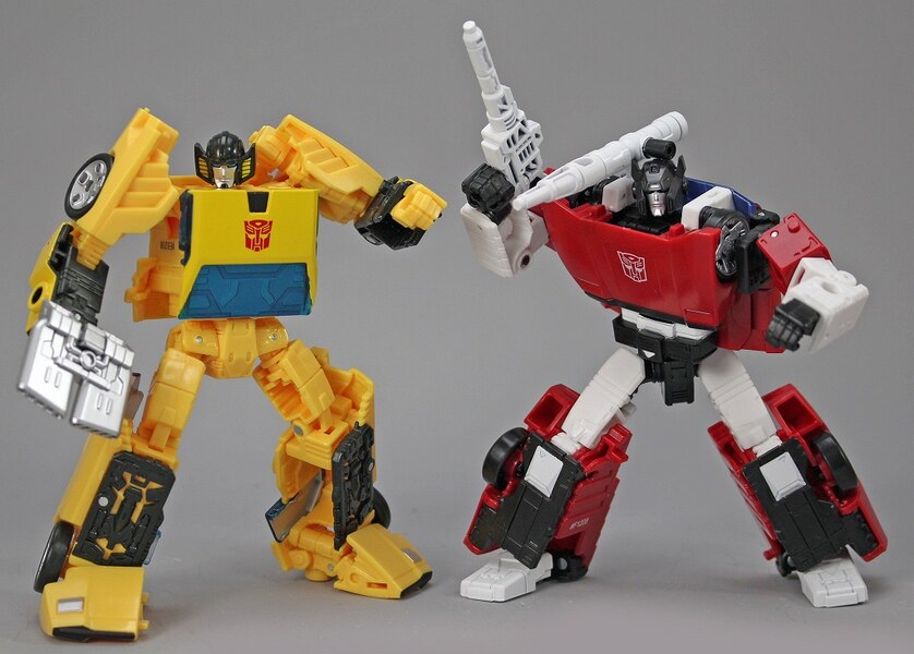 Kingdom Battle Across Time Sideswipe And Maximal Skywarp  (4 of 9)